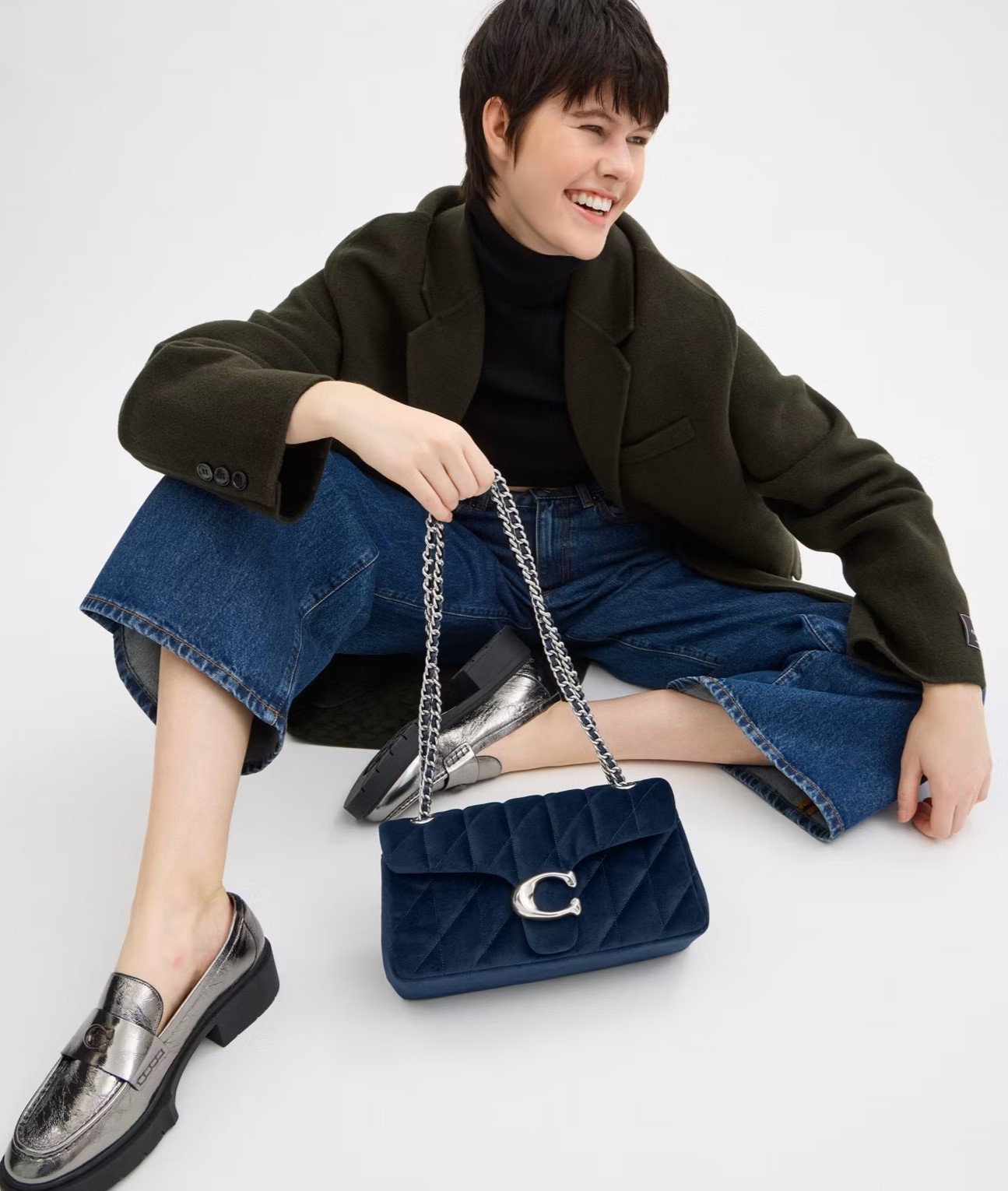Túi đeo chéo Coach Tabby Shoulder Bag 26 With Quilting Blue CW607 5