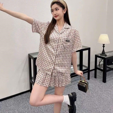 Combo áo váy xếp ly Miu Miu 