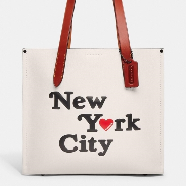 Túi xách màu trắng Tote Coach Chalk Multi Relay Tote 34 With New York City CI010