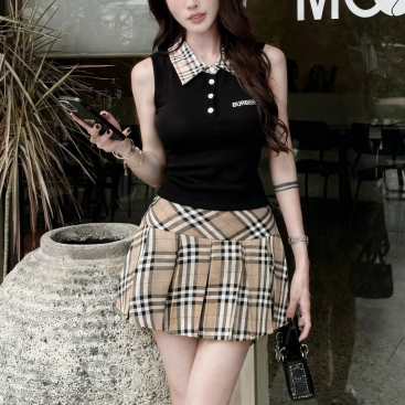 Combo áo váy ngắn họa tiết hãng Burberry 