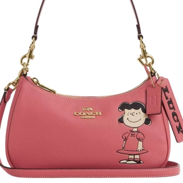 Túi đeo chéo Coach X Peanuts Teri Shoulder Bag With Lucy Bright Coral Multi CBM32