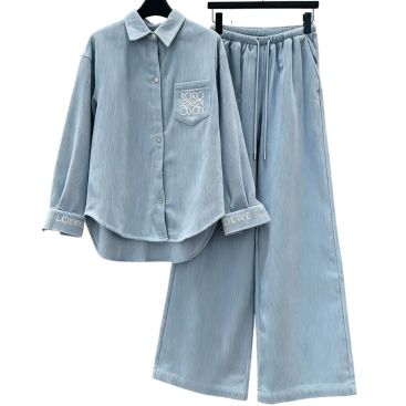 Combo áo sơ mi quần dài xanh trắng Loewe
