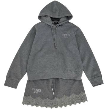 Combo áo có nón váy phối ren xám Fendi
