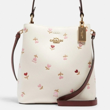 Túi xách Bucket Coach hoa tim Small Town Bucket Bag With Heart Floral Print 