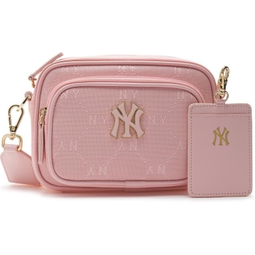Túi đeo chéo nữ MLB Diamond Monogram JQD Camera Bag New York Yankees PINK 7ACRMD04N-50PKM