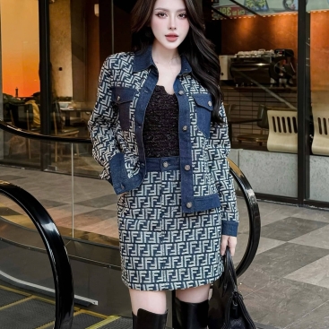 Combo áo váy xanh dương Fendi