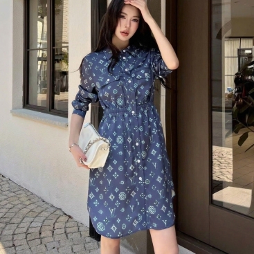 Đầm LV nữ tay dài cổ sơ mi bo eo xanh dương và trắng