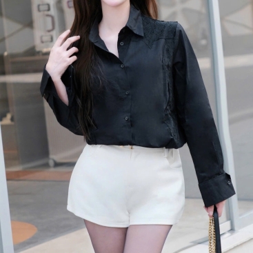 Áo sơ mi nữ đen phối ren tay dài Dior