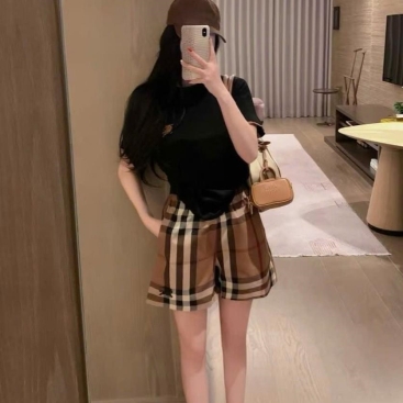 Combo bộ áo thun polo quần short vải ngắn Burberry